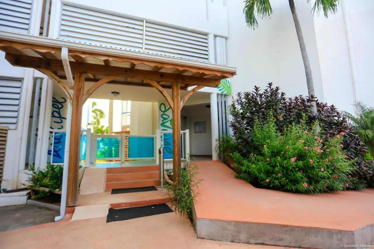 Le Paradis Studio Avec Son Access Plage Et Sans Coupure D'Eau Le Gosier