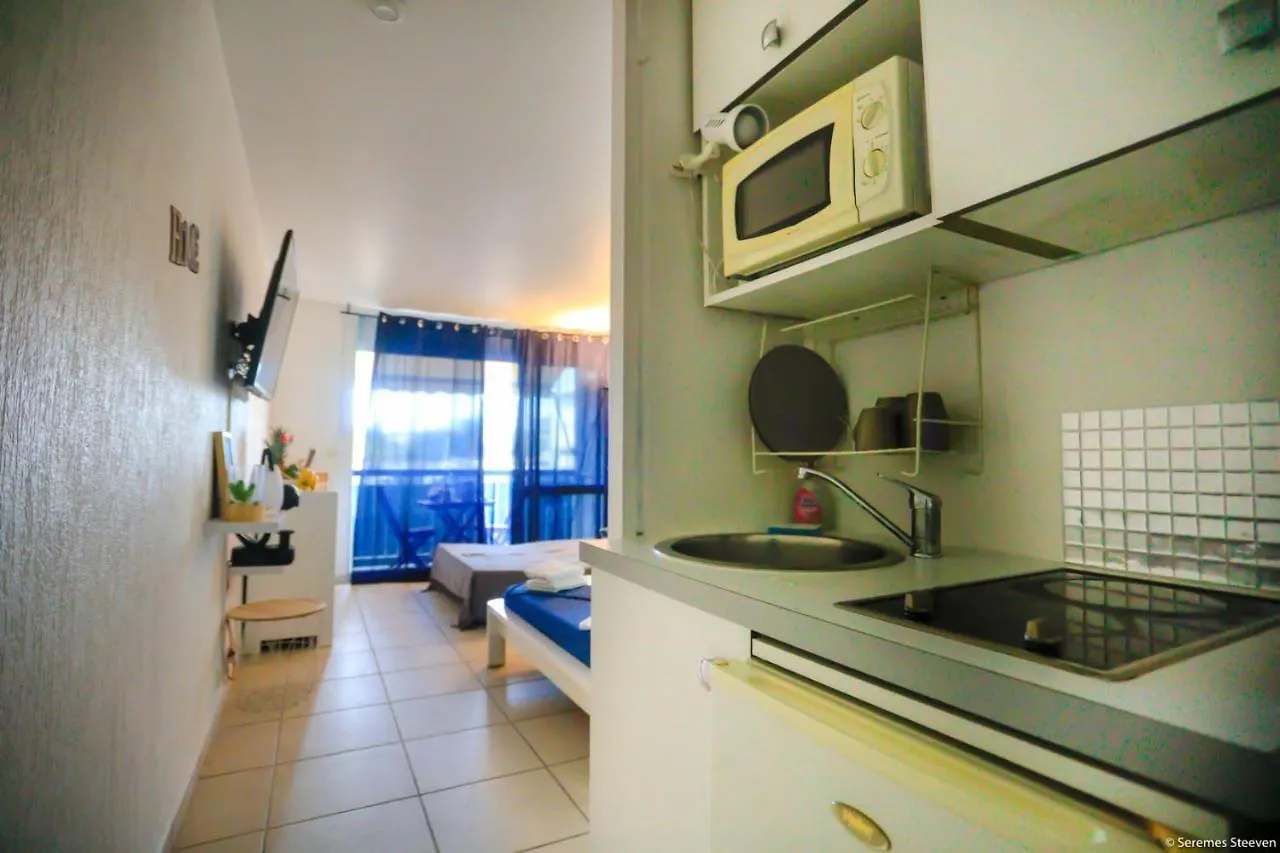 Le Paradis Studio Avec Son Access Plage Et Sans Coupure D'Eau Le Gosier  Apartment Le Gosier (Grande-Terre)