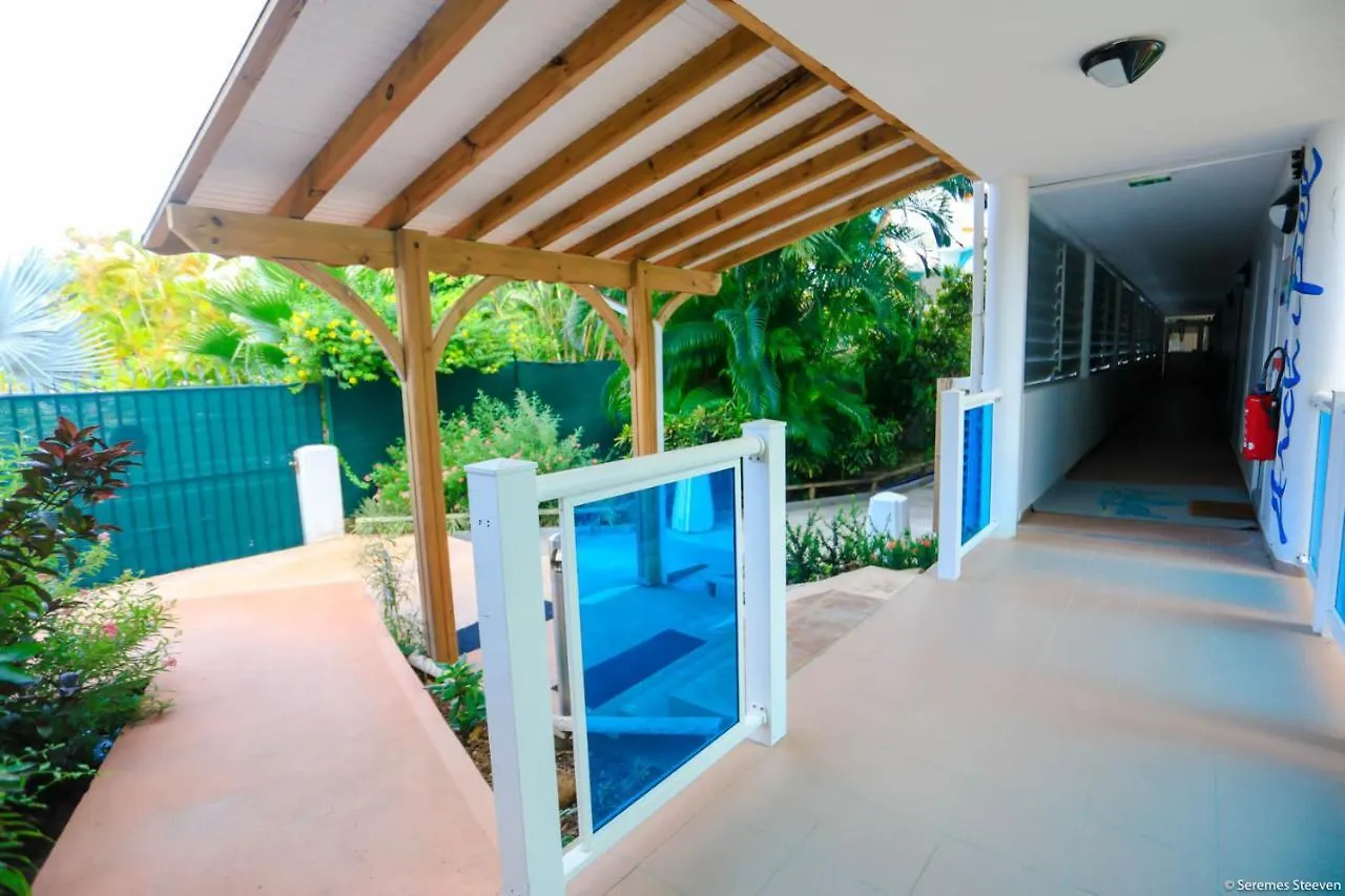 Le Paradis Studio Avec Son Access Plage Et Sans Coupure D'Eau Le Gosier  Apartment Le Gosier (Grande-Terre)