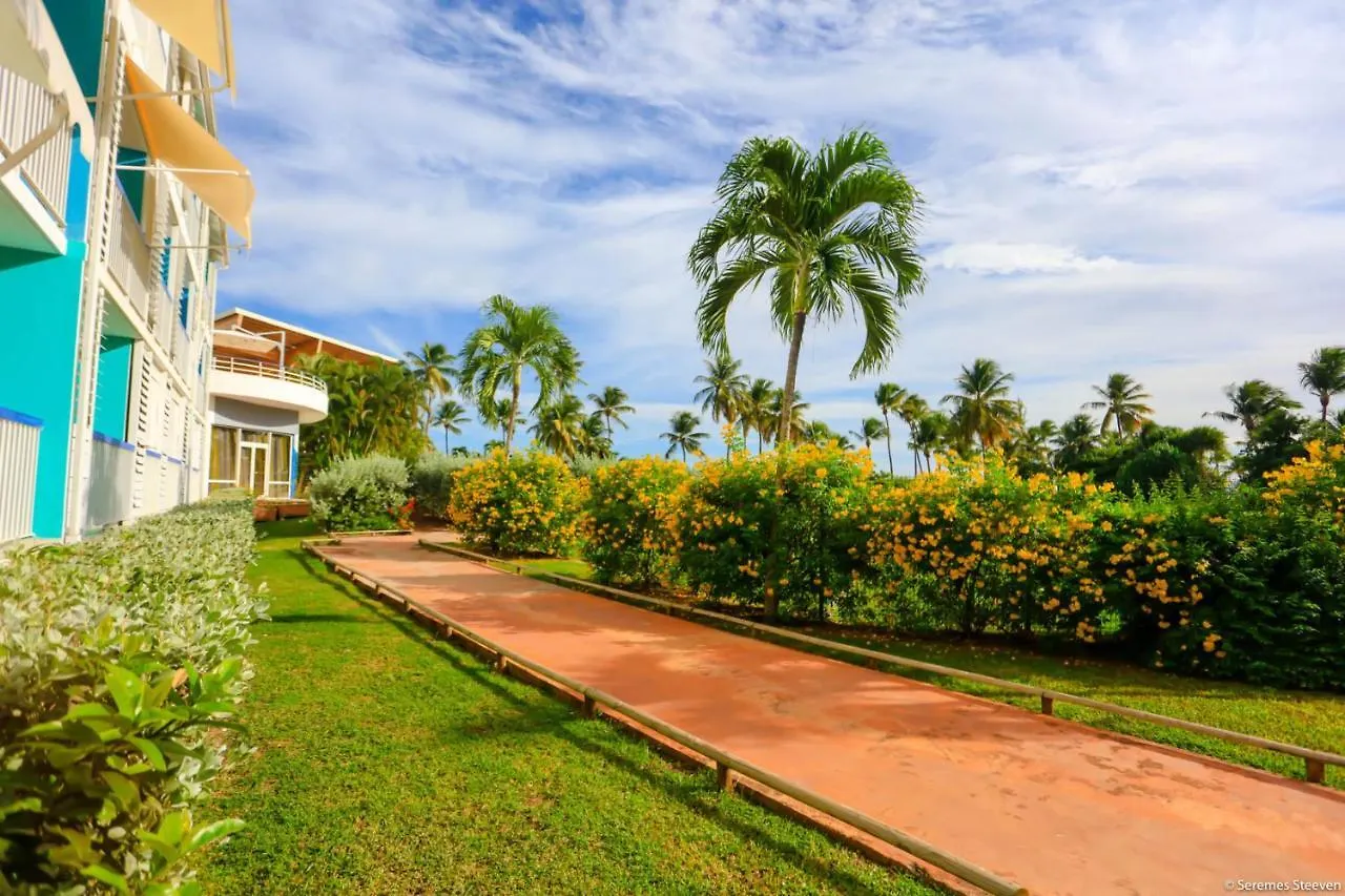 Le Paradis Studio Avec Son Access Plage Et Sans Coupure D'Eau Le Gosier  Apartment