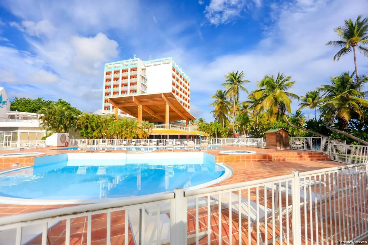 Apartment Le Paradis Studio Avec Son Access Plage Et Sans Coupure D'Eau Le Gosier  Guadeloupe